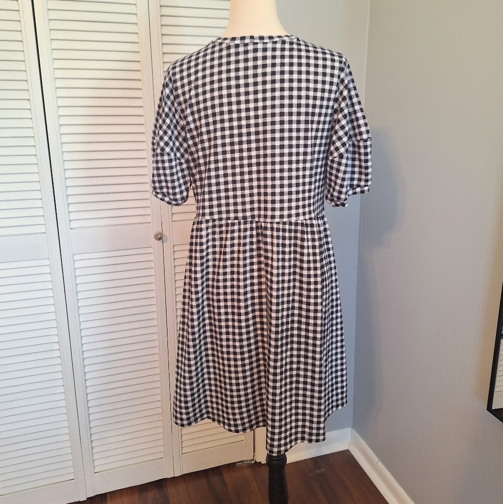 Luxology Black and White Gingham Babydoll Dress Medium - Picture 2 of 4